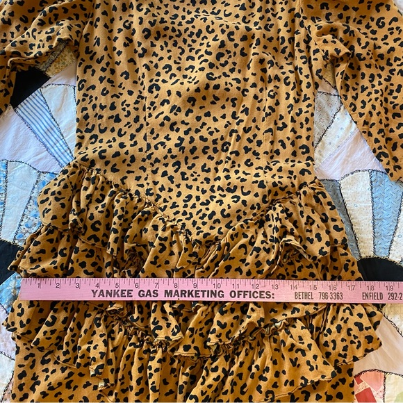 🎈SOLD🎈VINTAGE Milanzo 80s Leopard Print Ruffled Bottom Midi Dress 5/6 Puff - Picture 4 of 16